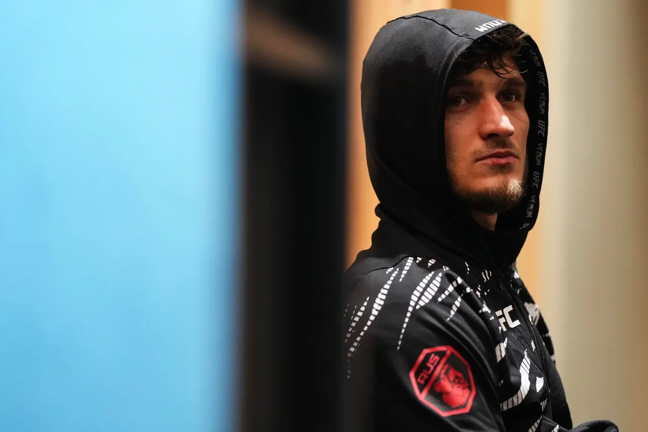 Мовсар Евлоев объяснил, почему остался в UFC перед титульным боем на UFC 333