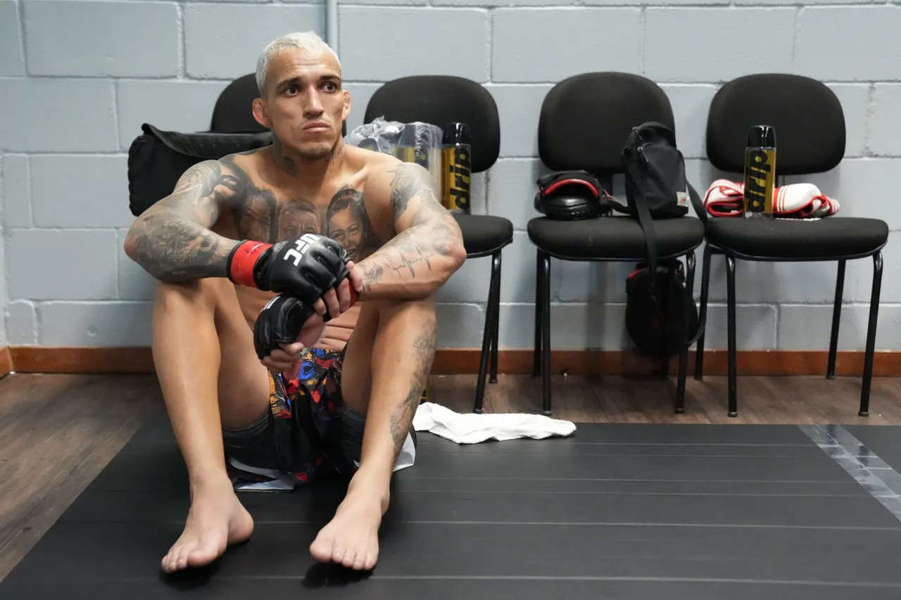Падилья встретится с Хупером на UFC 335