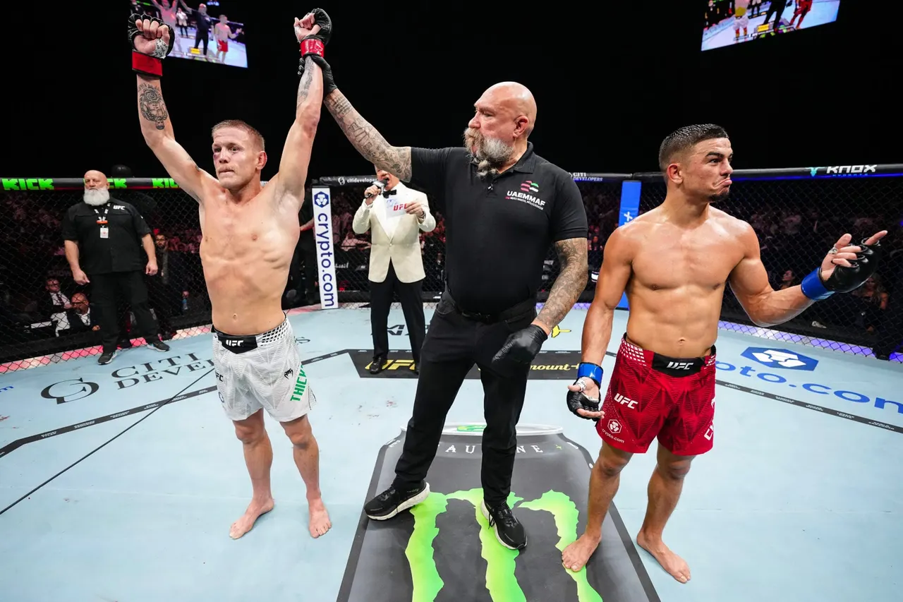 Спарринг-партнёр Яна проиграл раздельным решением на UFC 333