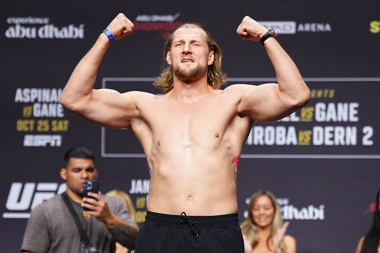 Куниев назвал Волкова главным претендентом на титул UFC в тяжелом весе