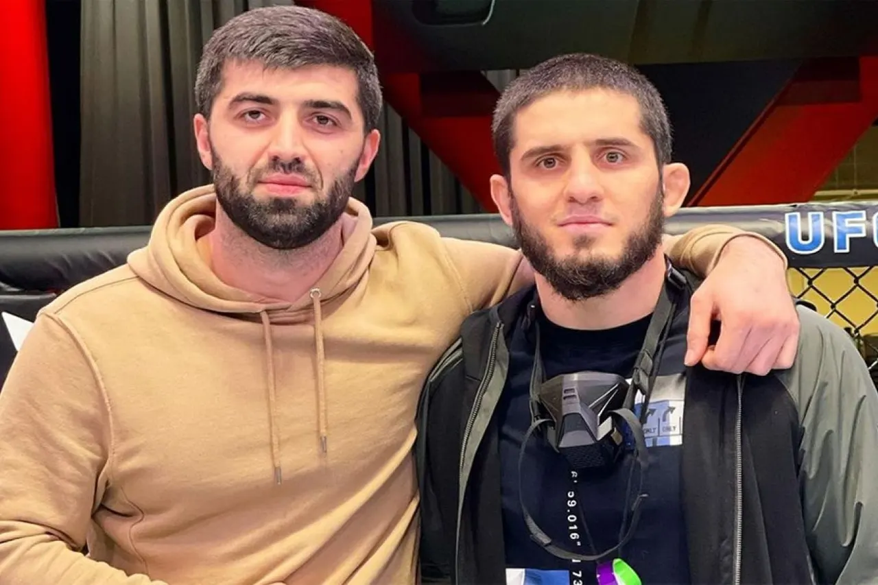 Менеджер Махачева: в UFC были недовольны ранними боями Ислама
